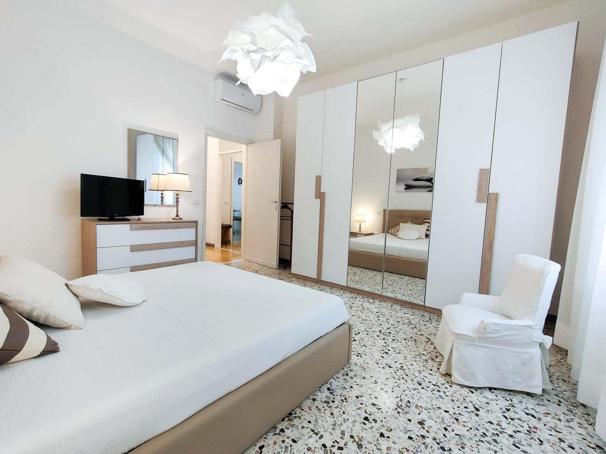 Apartamento A Casa Di Ezio E Paola La Spezia Exterior foto