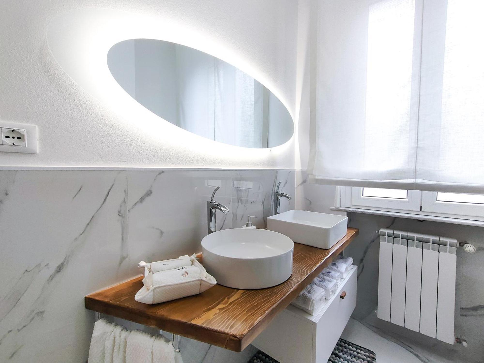 Apartamento A Casa Di Ezio E Paola La Spezia Exterior foto