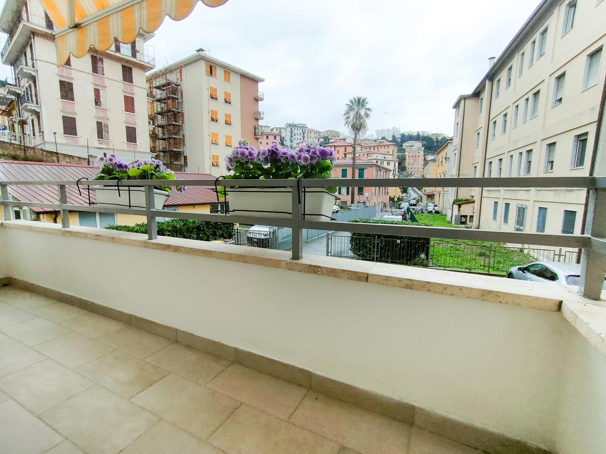 Apartamento A Casa Di Ezio E Paola La Spezia Exterior foto